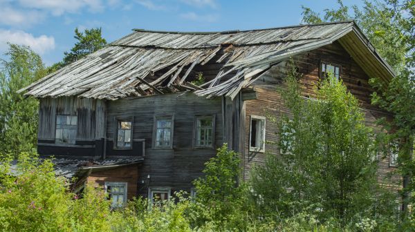 Cottage Demolition in Lehi